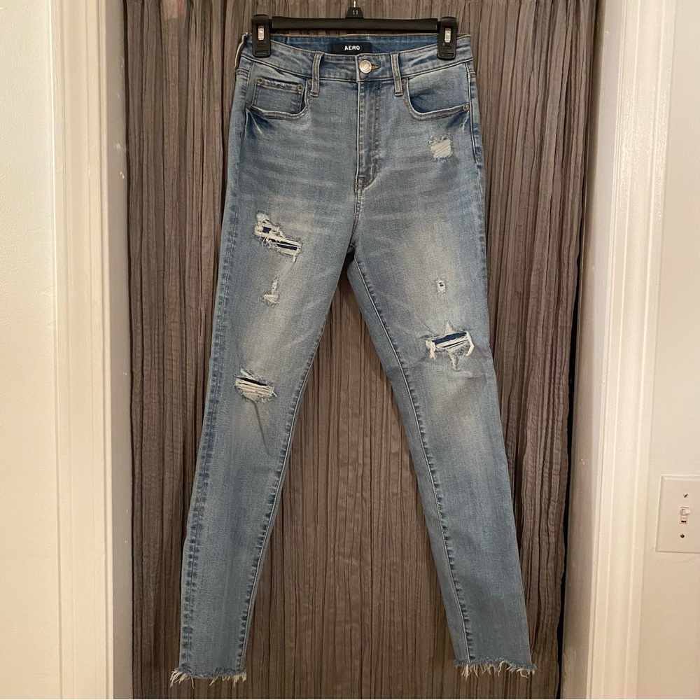Ripped Skinny Jeans